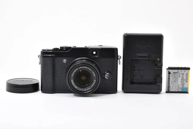 Fujifilm X Series X10 12MP Compact Digital Camera with 85% Condition