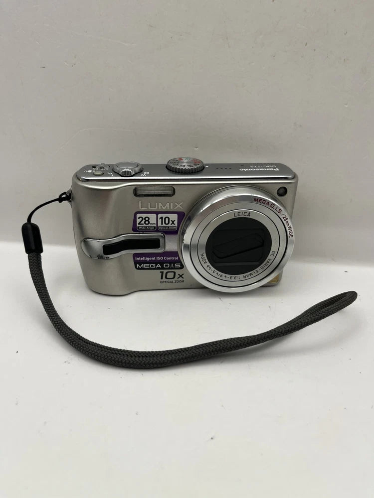Panasonic Lumix DMC-TZ2 10x Leica Zoom Silver  with Strap ¨C Faulty Spares Repair