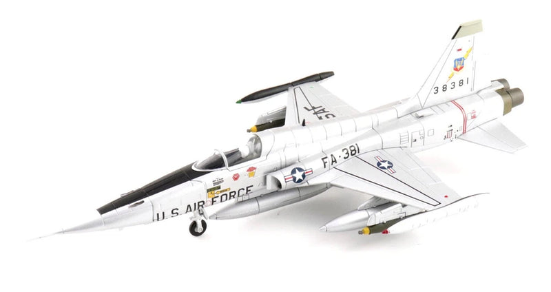 Hobby Master 1:72 USAF Northrop F-5A Tiger II Fighter - AF Logistics, HA33007