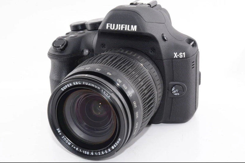 Fujifilm X-S1 Digital Camera | 26x Zoom | 12MP EXR CMOS From Japan
