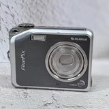 Fujifilm FinePix V10 Digital Camera: 5MP 3.4x Optical Zoom grey
