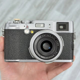 Fujifilm X100 Silver 16.3MP Compact Digital Camera 23mm f2 Lens wbattery charger