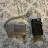 Panasonic Lumix DMC-FP2 Digital 14MP Camera w/ Battery Tested Read Description