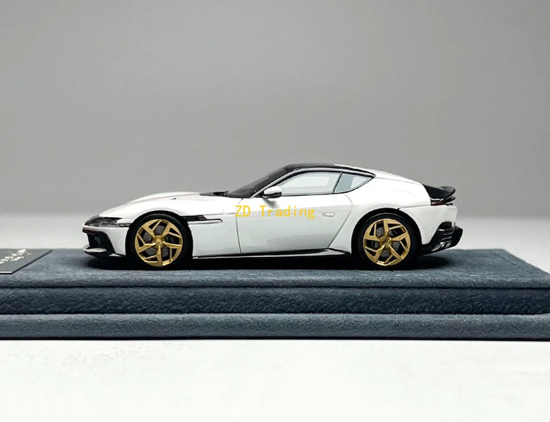 ZD Zadie 1:64 White 12 Cilindri Coupe Racing Sports Model Diecast Resin Car BN