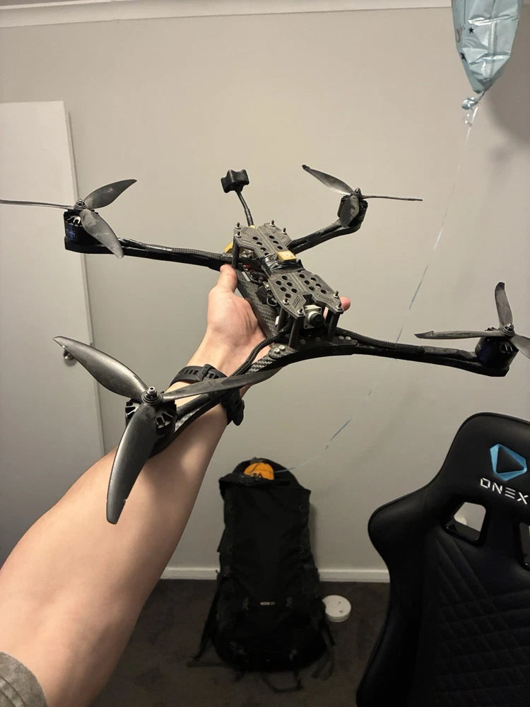 FPV drone gear - Quadcopter - Quad motor plane - DJI goggles and modules