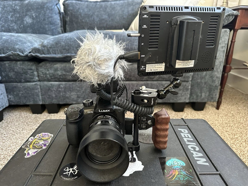 Pro Creator Camera Kit ¨C Panasonic GH5 (Complete & Ready) Vlog Upgrade