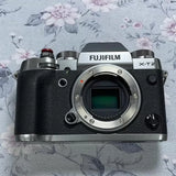 Fujifilm Fuji X-T2 XT2 24.3MP Mirrorless Digital Camera Body - Silver 90% NEW