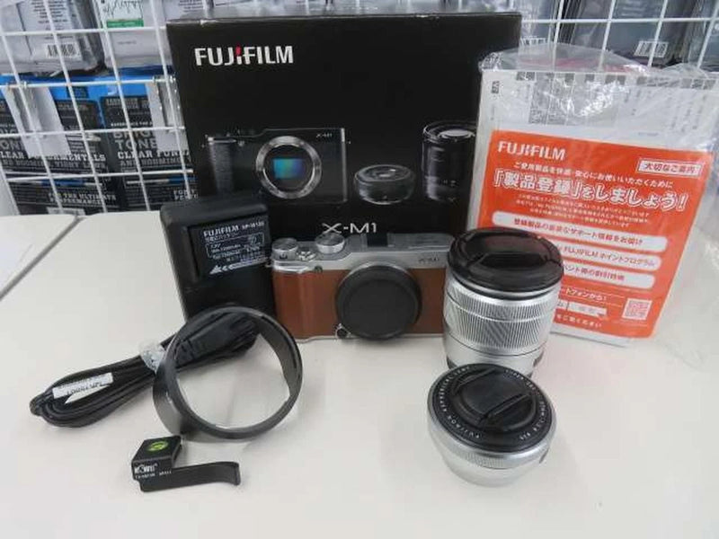 Fujifilm X-M1 Mirrorless Camera Kit 16.3MP APS-C CMOS 2 Lenses Used