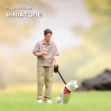 1/64 1/87 1/43 1/24 1/18 Boy Wallk With Dog Pet Doll Scene Miniatures Figure Toy