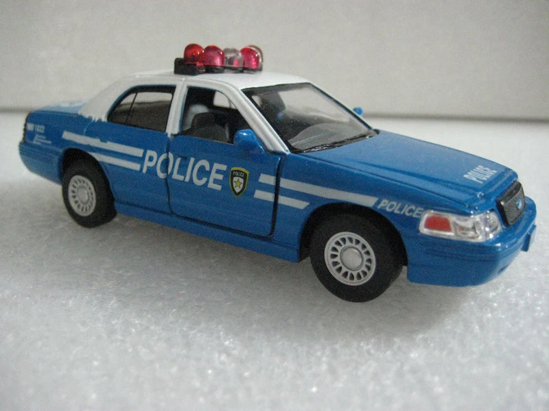 Kinsmart Ford Crown Victoria Police Interceptor 1:42 diecast model toy fun BLUE