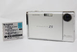 [Near MINT] FUJIFILM FinePix Z5fd 6.3MP Compact Digital Camera Silver JAPAN