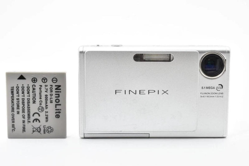 FUJIFILM FINEPIX Z3 Silver Digital Camera Tested Excellent Condition