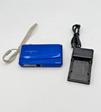 Fujifilm FinePix Z900EXR Blue Digital Camera 16MP Works w/ Battery Charger