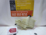 ??Tesla Model S 2012-2016 - BATTERY COOLANT RESERVOIR TANK ASSEMBLY - 6007339 Battery