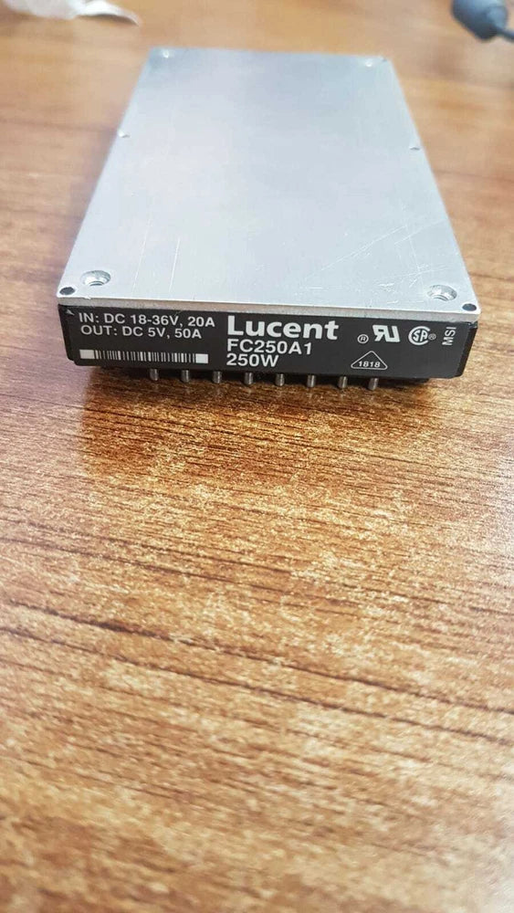 LUCENT FC250A1 Isolated Module DC DC Converter 1 Output 2.5V 40A 18V - 36V Input