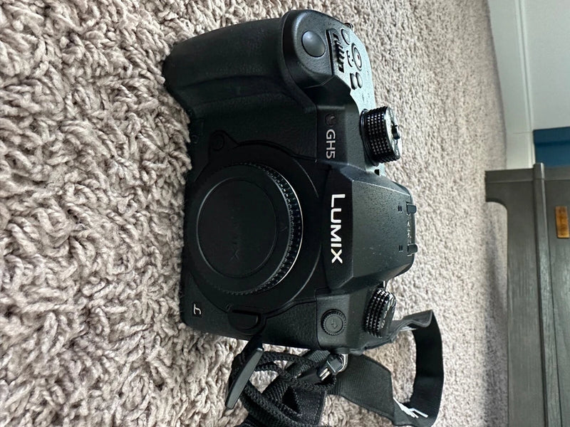 Panasonic Lumix GH5 Camera, LUMIX G 12-35mm Lens, Polarpro Peter McKinnon