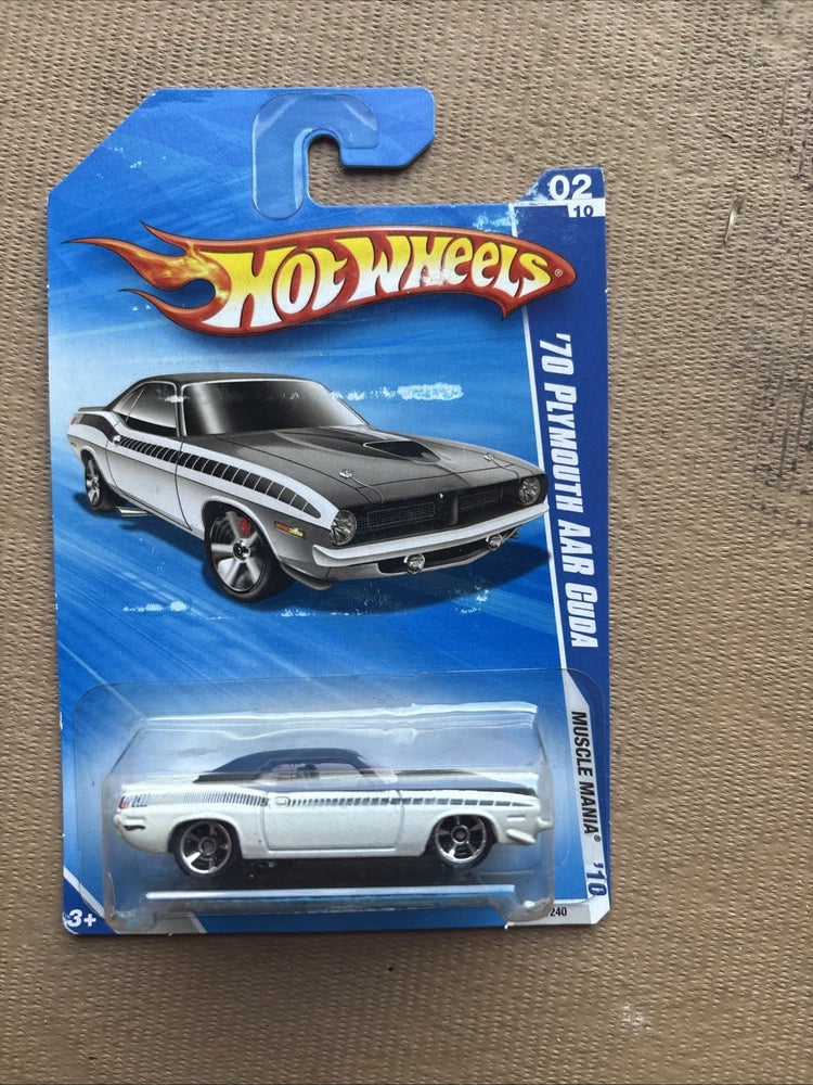 Hot Wheels 2010 Model 1970 Plymouth, Aar Cuda, Muscle Mania Edition
