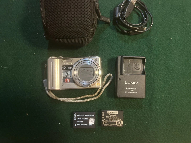 lumix digital camera DMC-ZS1