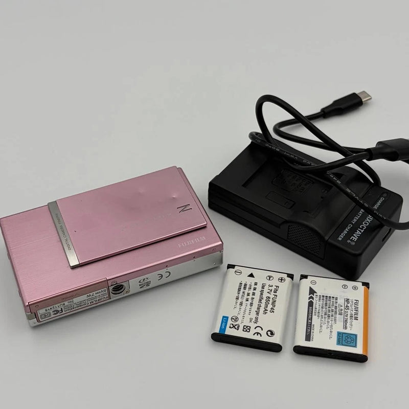 Fujifilm FinePix Z200fd Pink Compact Digital Camera From Japan
