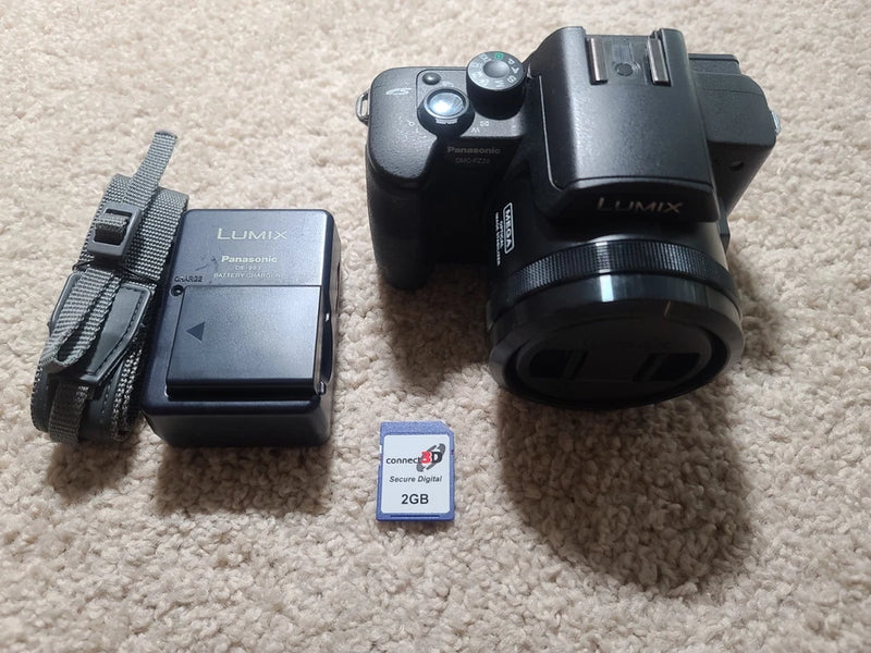 Panasonic Lumix DMC-FZ20 Digital Camera, With Accessories