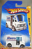 2010 Hot Wheels #13 New Models 13/44 BREAD BOX White Variation w/Chrome 5 Spokes