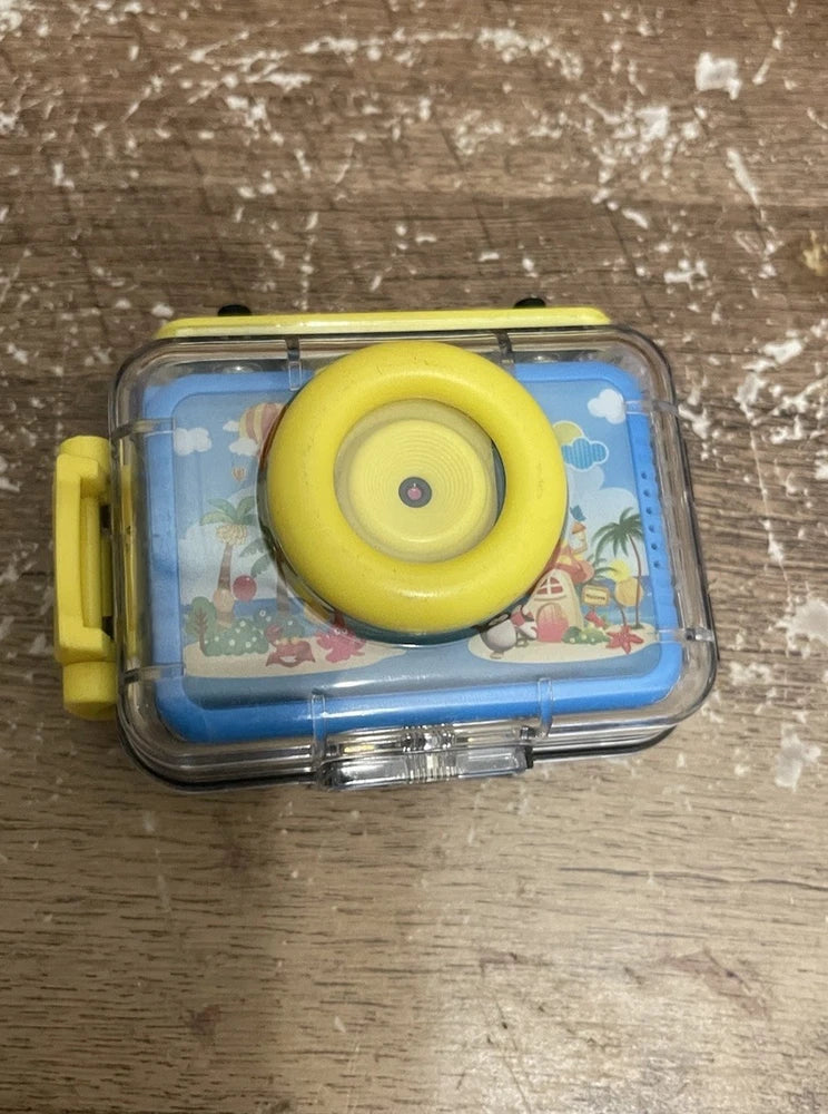 Kids Underwater Camera Selfie Action Camera charger And memory card