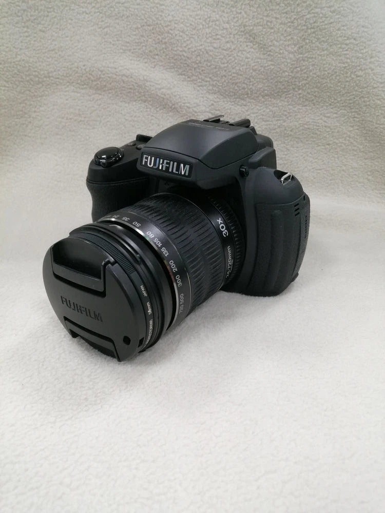 FUJIFILM HS30EXR digital camera