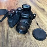 Vintage Fujifilm FinePix 10MP Bridge Camera 12x Zoom Digital Fully Working