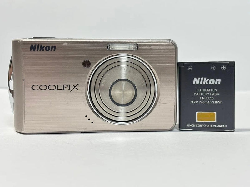 Nikon COOLPIX S520 Compact Camera Digital Camera
