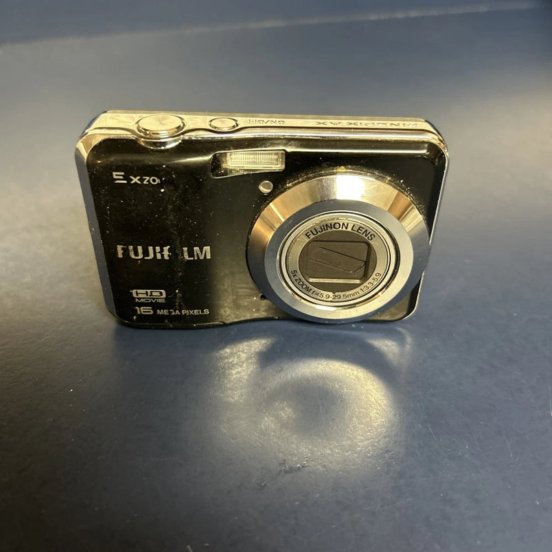 Fujifilm LM 5 XZO Compact Digital Camera As Is