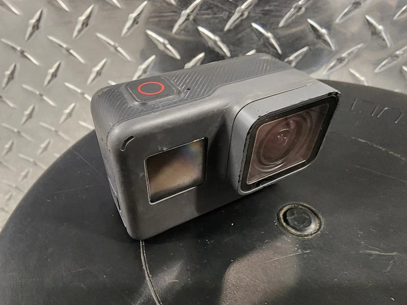 GoPro HERO5 Black Camera ?C PowerOn, Random Shut Off ?C Missing Port Cover ?C AS IS