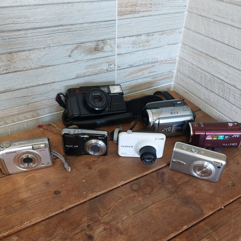 Assorted Vintage Digital Cameras Video Cameras Film Camera