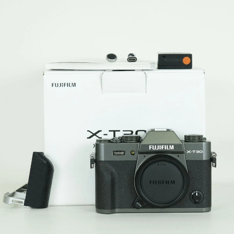 FUJIFILM X-T30 III Body w/ 1800 shots 664836