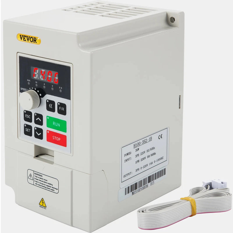 2.2/3/4/7.5KW 110V/220V 1/3P Input 3P Output Variable Frequency Drive CNC Motor