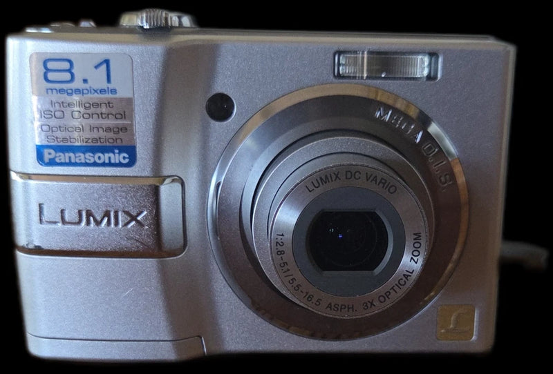 Panasonic Lumix DMC-LS80 8.1MP Digital Camera Preowned Tested Working and Extras