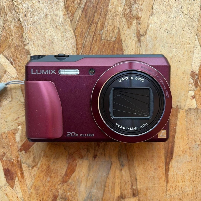 Panasonic LUMIX DMC-TZ55 Compact Digital Camera 20x Zoom Red Accessories