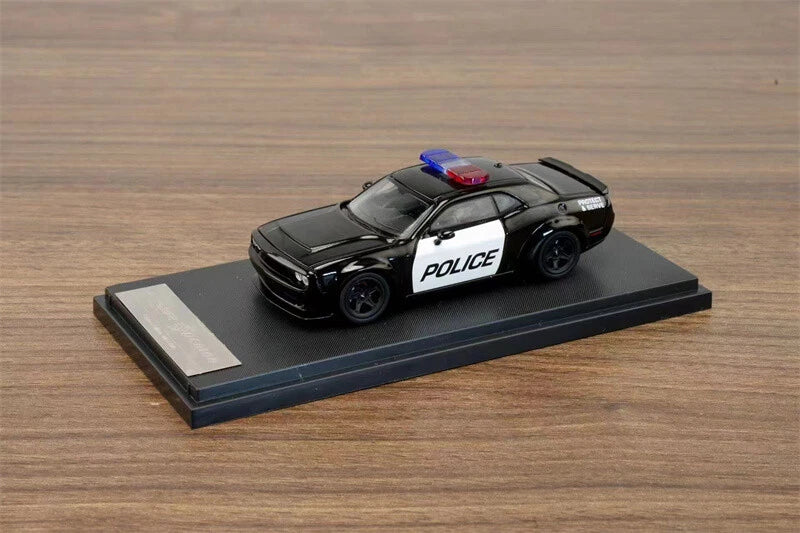 Fine Works64 1:64 Hellcats Diecast model Car