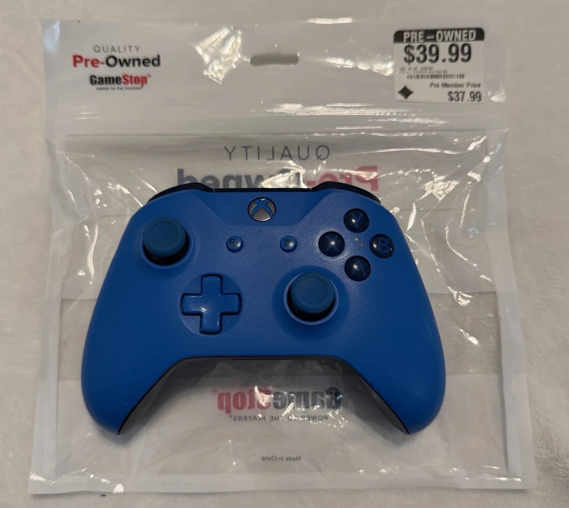 Microsoft Xbox One Wireless Controller Model 1708 - Blue With Battery Battery