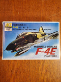 Vtg McDonnell Douglas F-4E Phantom II Jet Fighter Hobby Craft Model Kit 1:144