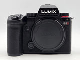 Panasonic LUMIX S5II Mirrorless Camera with LUMIX S 20-60mm f/3.5-5.6 Lens
