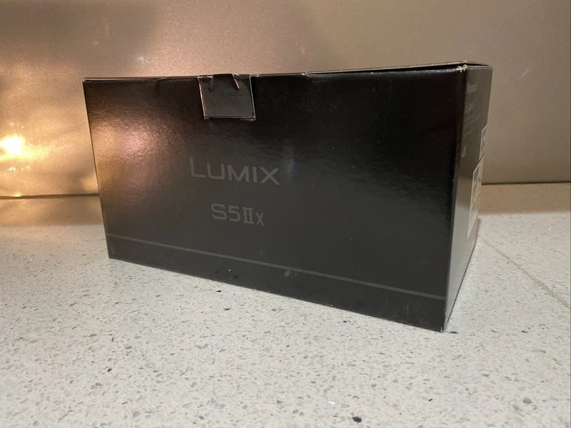 Panasonic LUMIX S5 24.2MP Mirrorless Camera (Body Only) L Mount, NS