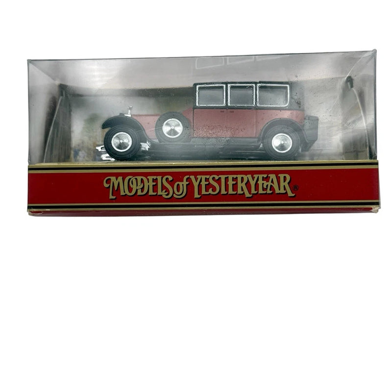 Vintage diecast Rolls Royce Phantom I car model in clear display box, red and green