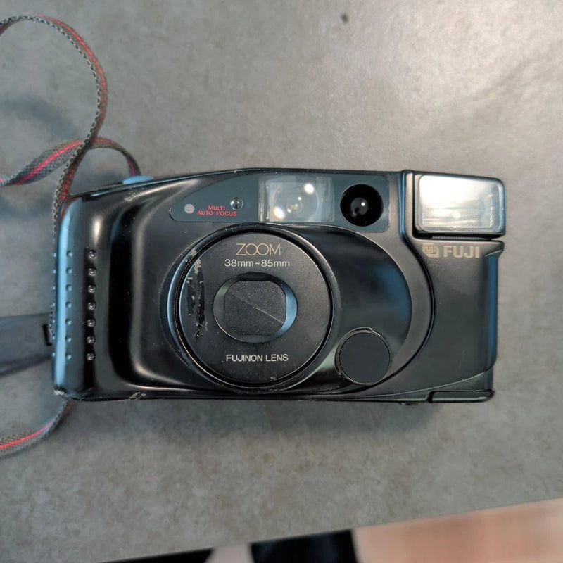 Untested FUJI ZOOM CARDIA Super 85 Film Camera