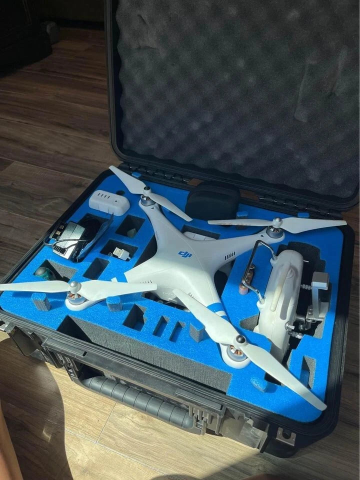 dji PHANTOM 2 with GoPro HERO3+ with Case and all Accessories