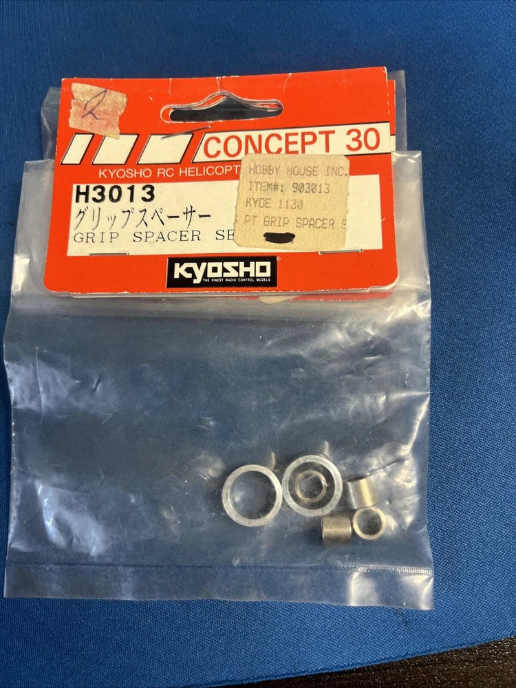 Kyosho Concept 30 Grip Spacer  H3013 Helicopter Part Vintage New