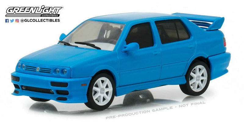 Greenlight 1:43 1995 Volkswagen Jetta A3 (Blue) Diecast Car Model 86323