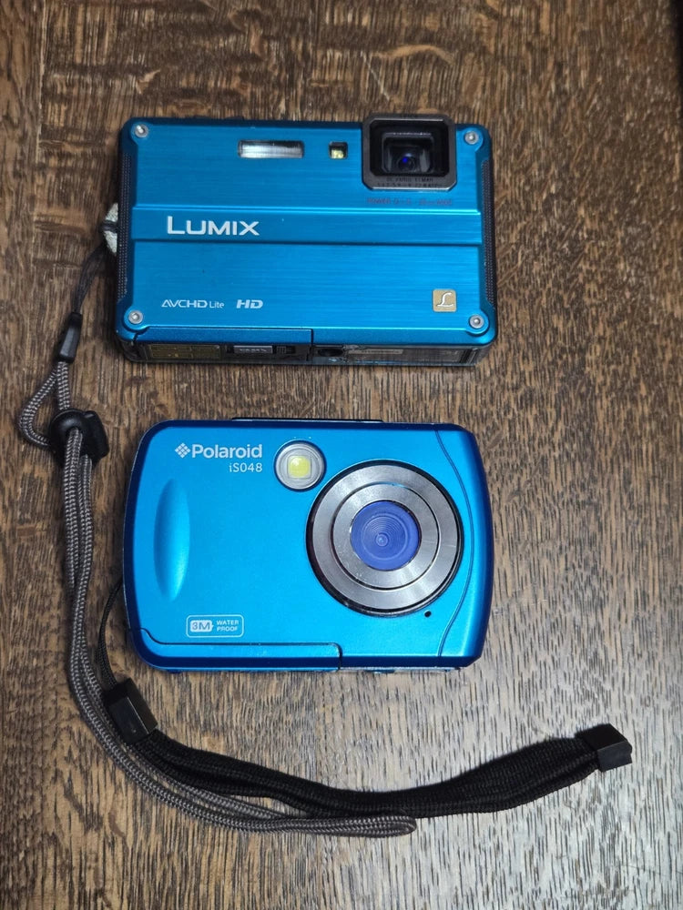 Lot Of Two Digital Cameras Polaroid Is048 Panasonic Lumix Dmc Ts2 for Parts
