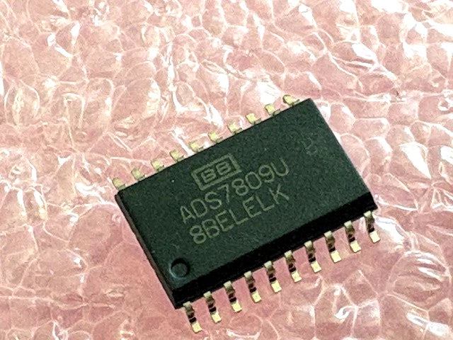 2pc ADS7809U 16 Bit Analog to Digital Converter 1 Input 1 SAR 20-SOIC