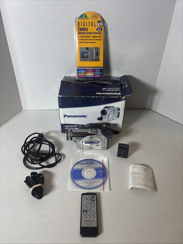 Panasonic - VDR-M70PP - DVD Video Camera - Bundle - Camcorder 2