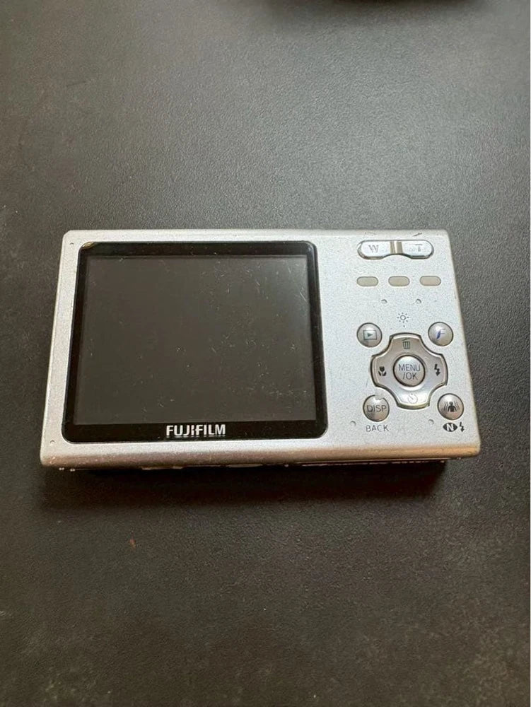 Fujifilm FinePix Z5 Compact Digital Camera Tested with Case Slight Wear